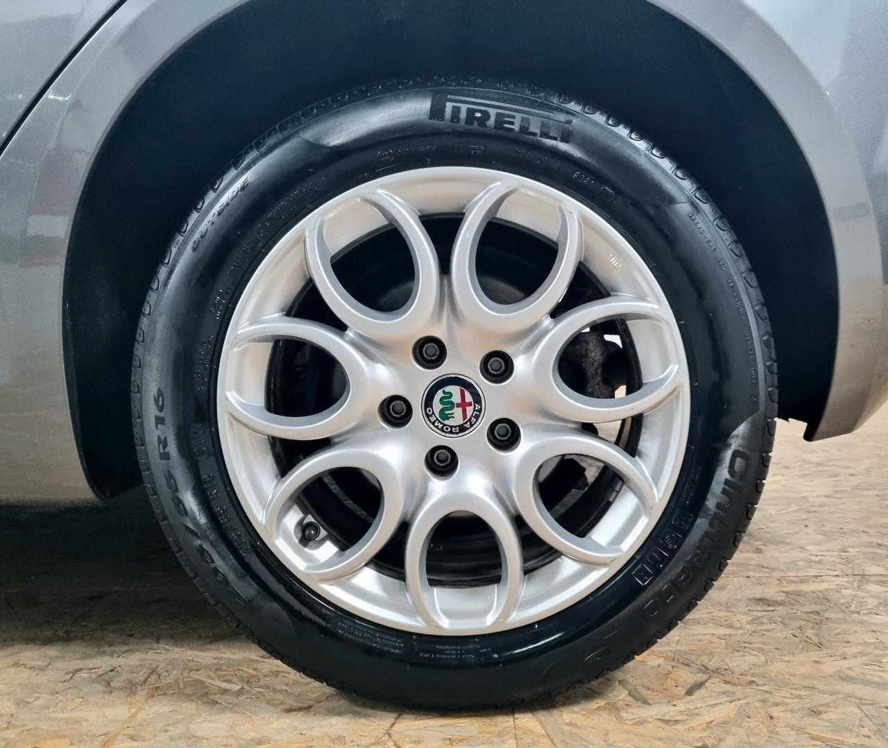 ALFA ROMEO GIULIETTA 1.6 JTDm 120CV DISTINCTIVE