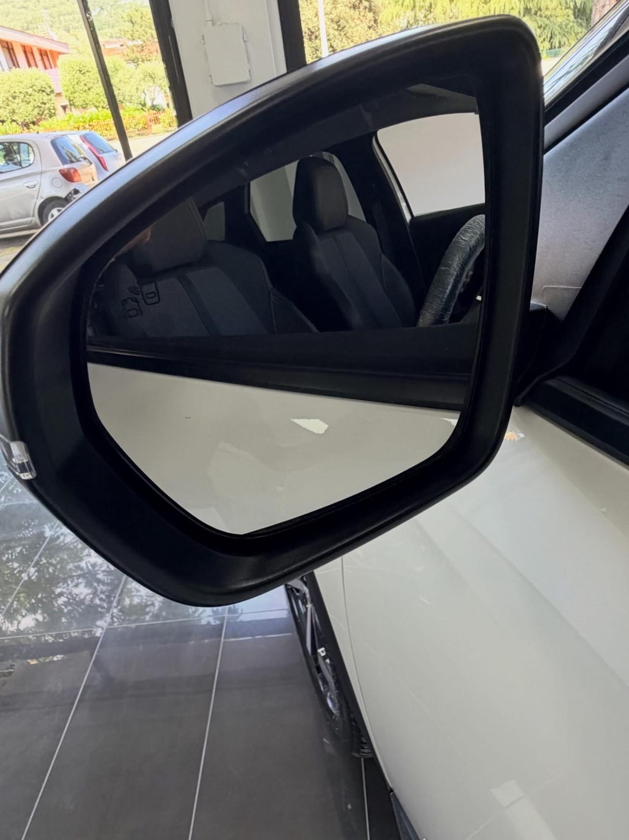 Peugeot 3008 BlueHDi 130 S&S Allure