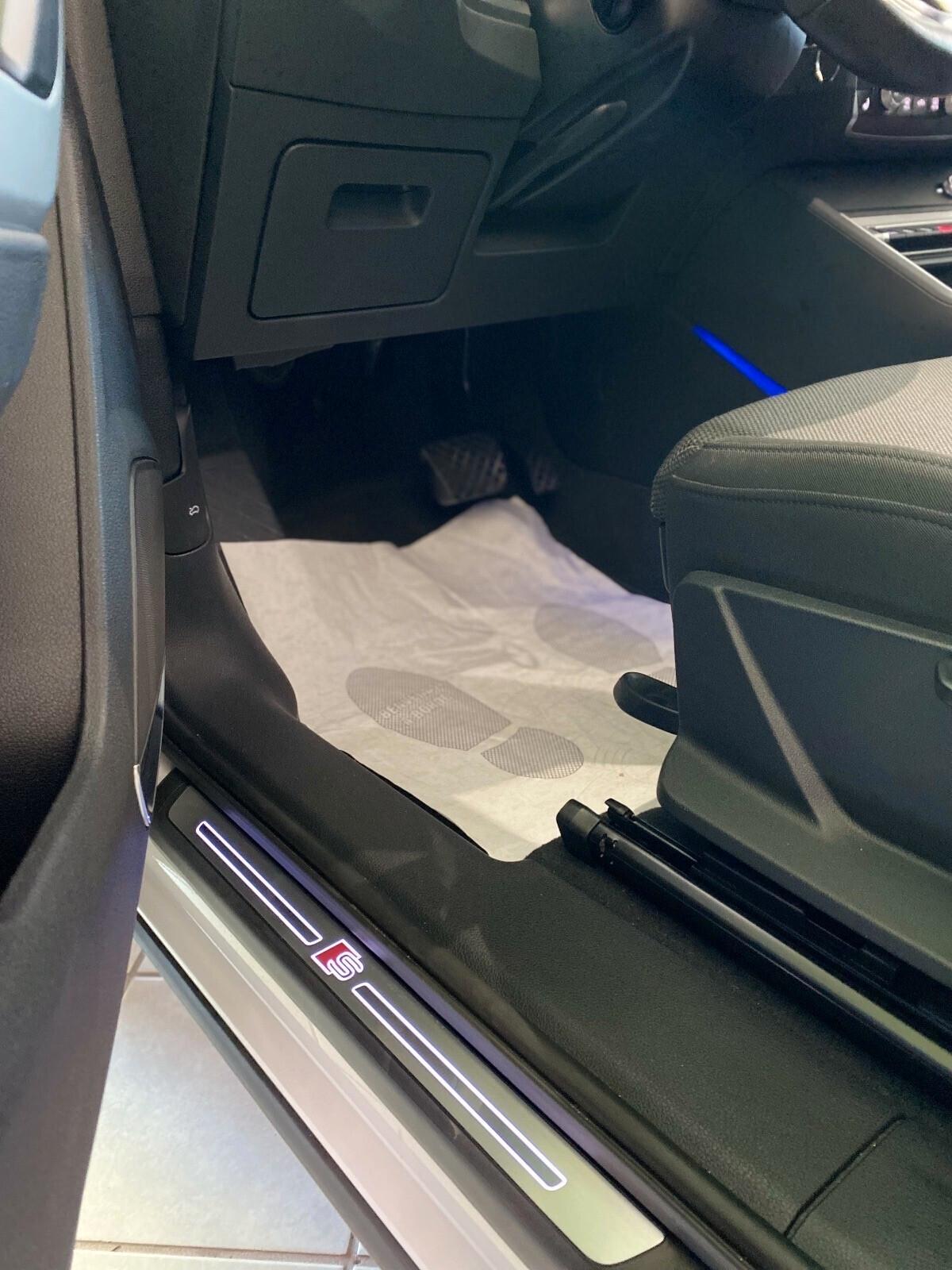 Audi Q3 35 TDI S tronic Business