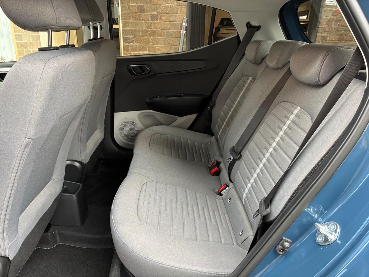 Hyundai i10 1.0 MPI AT Prime cambio auto