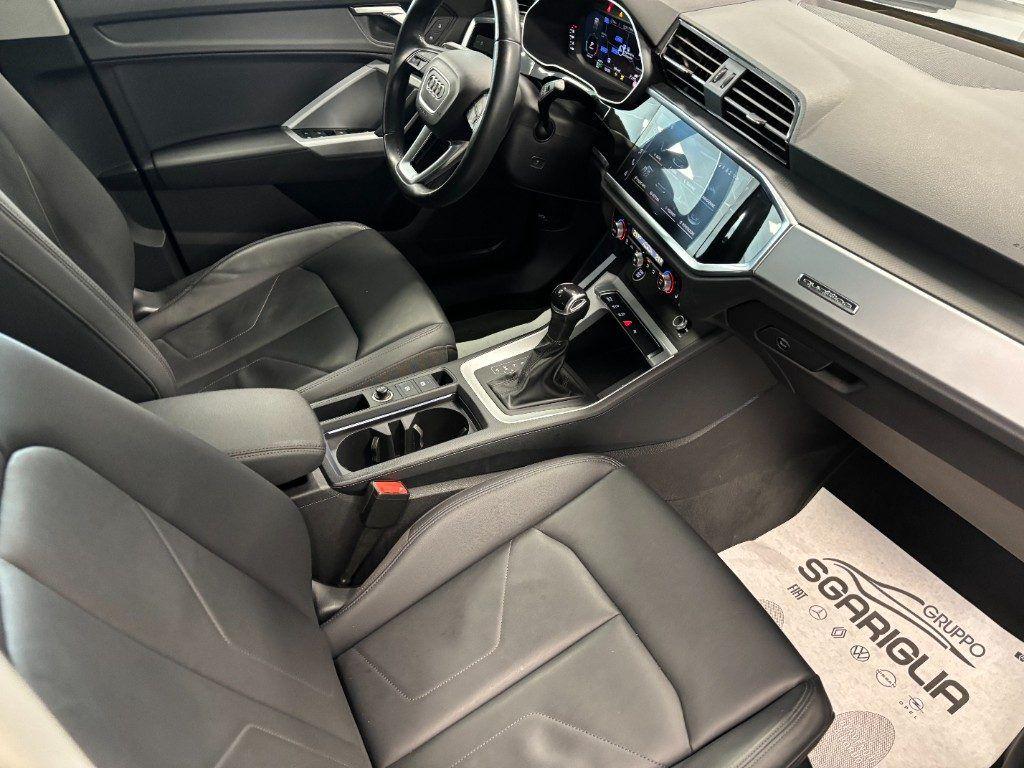 Audi Q3 Sportback SPB Sportback 4x4 Quattro S Line S Tronic 35 TDI