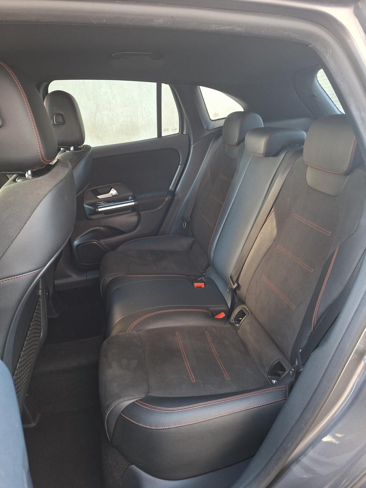 Mercedes-benz GLA 200 d Automatic AMG Line Premium