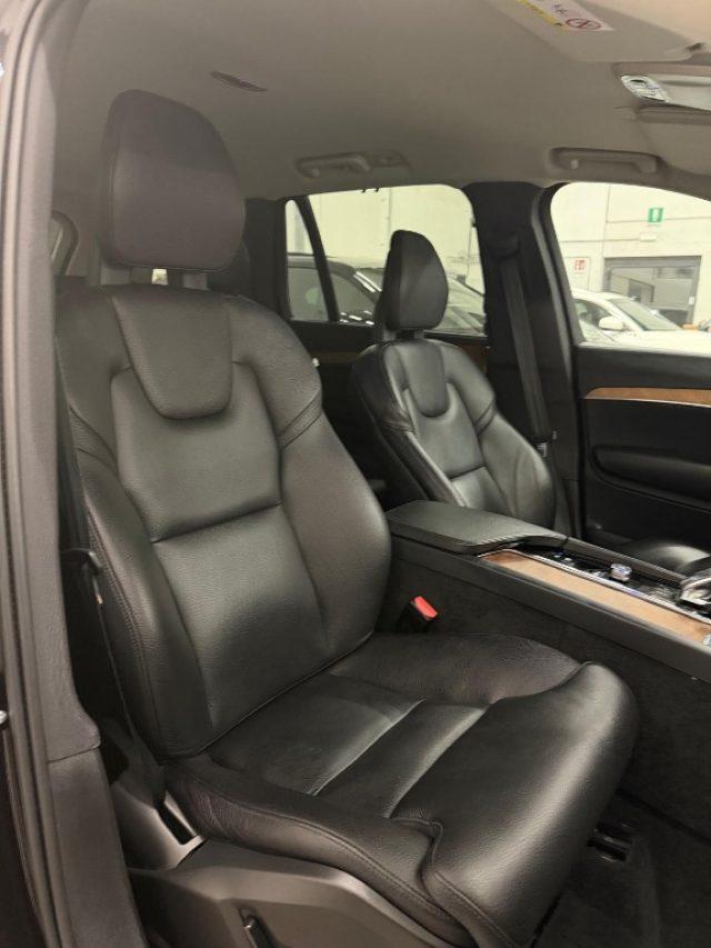 VOLVO XC90 B5 (d) AWD Geartronic Momentum//SERVICE VOLVO//