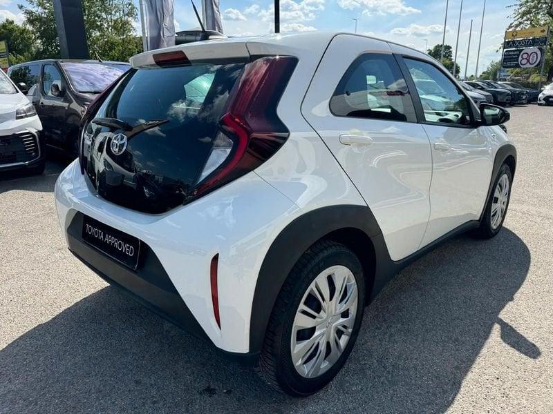 Toyota Aygo X 1.0B (72 CV) Active