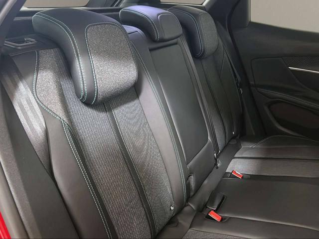 PEUGEOT 3008 BlueHDi 130 S&S EAT8 Allure