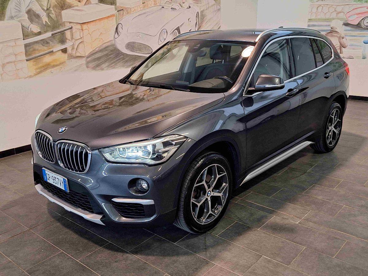 BMW X1 sDrive16d xLine - PELLE - VETRI SCURI - TAGLIANDI BMW - Euro6/d TEMP - GARANZIA