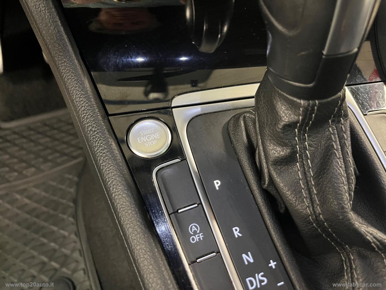 VOLKSWAGEN Golf 1.5 TSI ACT DSG Sport R-LINE BMT