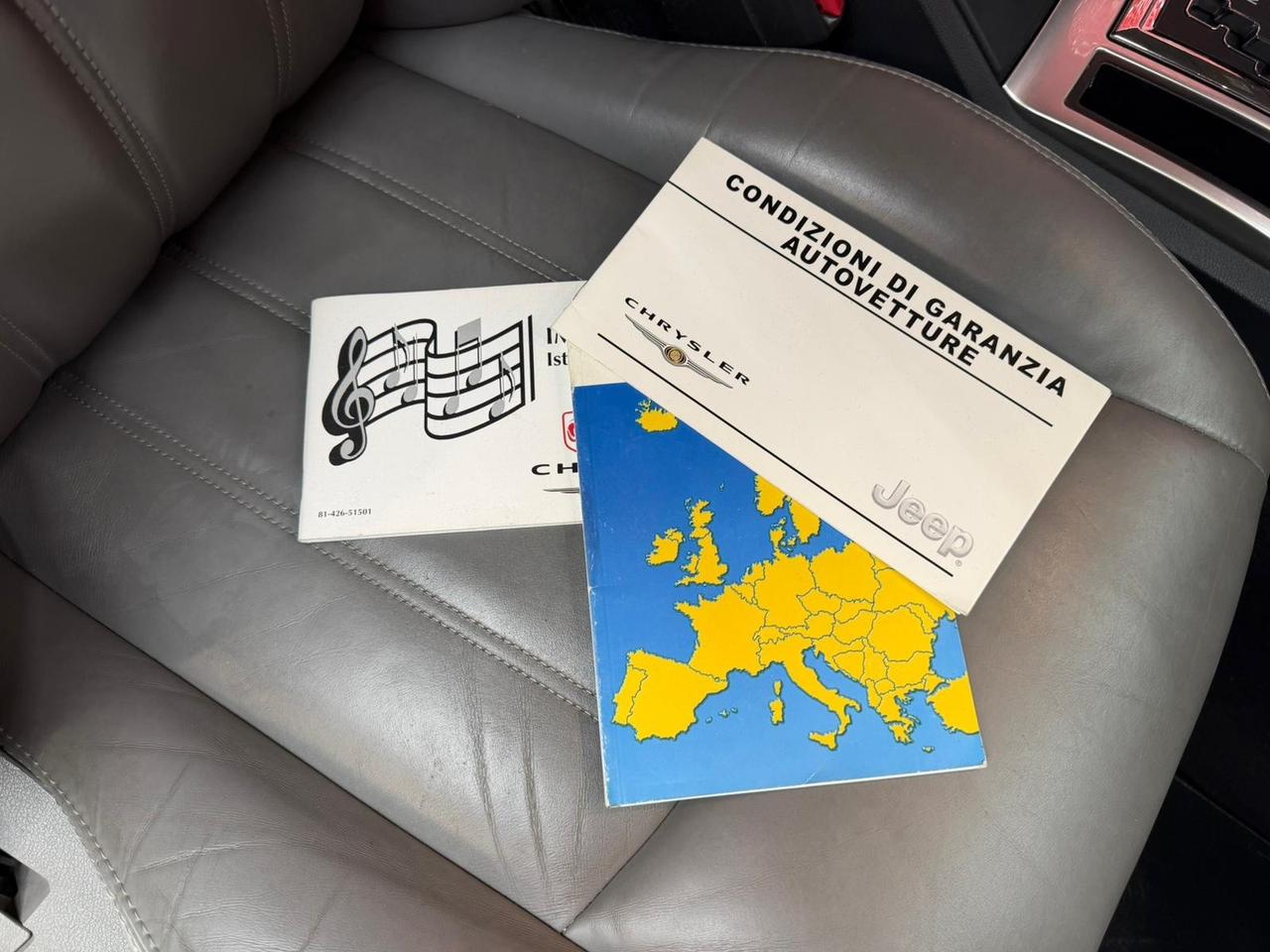 Chrysler 300C 3.0 V6 CRD cat DPF Sedan 218Cv