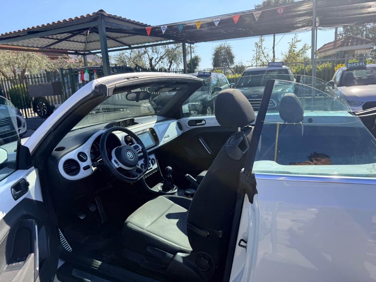 Volkswagen Maggiolino 1.6 TDI CABRIO 105cv BlueMotion Technology