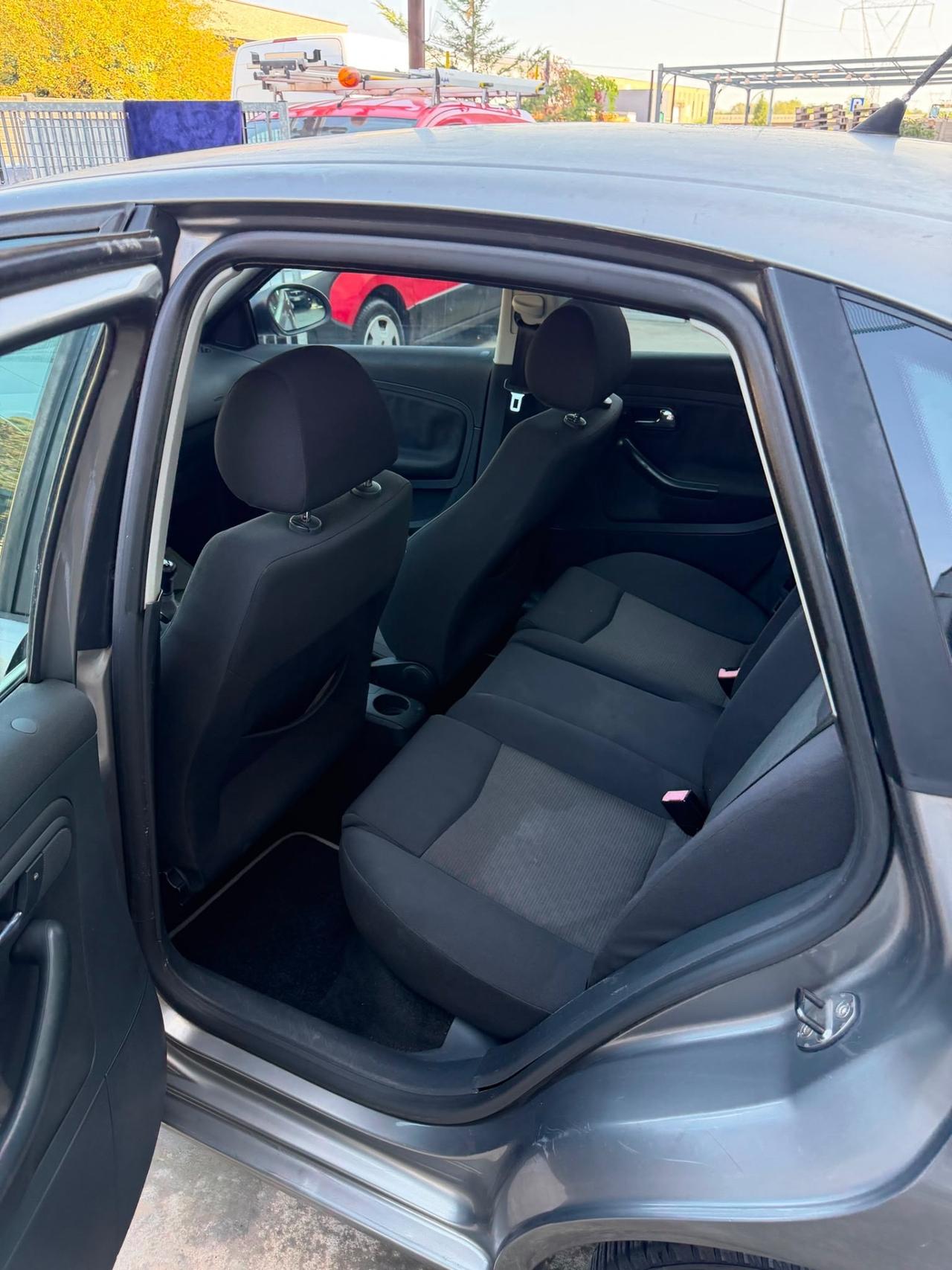 Seat Ibiza 1.4 16V 101CV 5p. Sport