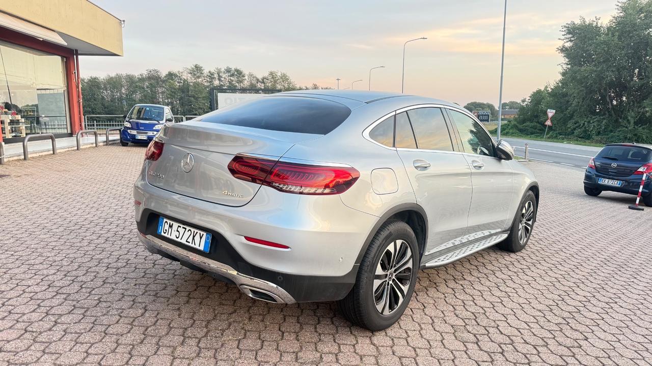 MERCEDES GLC 200 COUPE 4 MATIC 2022