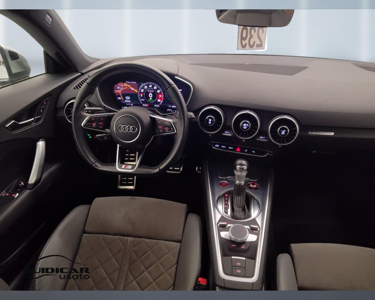 AUDI TT III 2019 Coupe - TTS Coupe 2.0 tfsi quattro 320cv s-troni