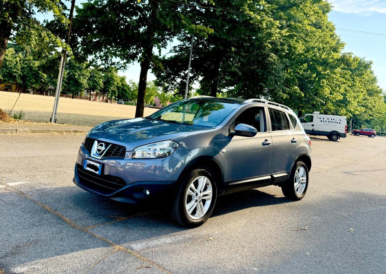 Nissan Qashqai .. cambio automatico