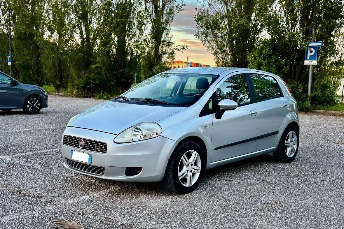Fiat Grande Punto 1.3 MJT 75 CV 5 porte Actual
