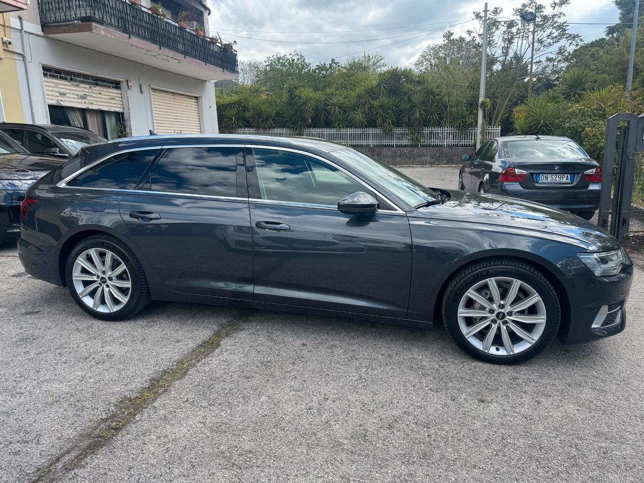 Audi A6 Avant 40 2.0 TDI S tronic Business Sport