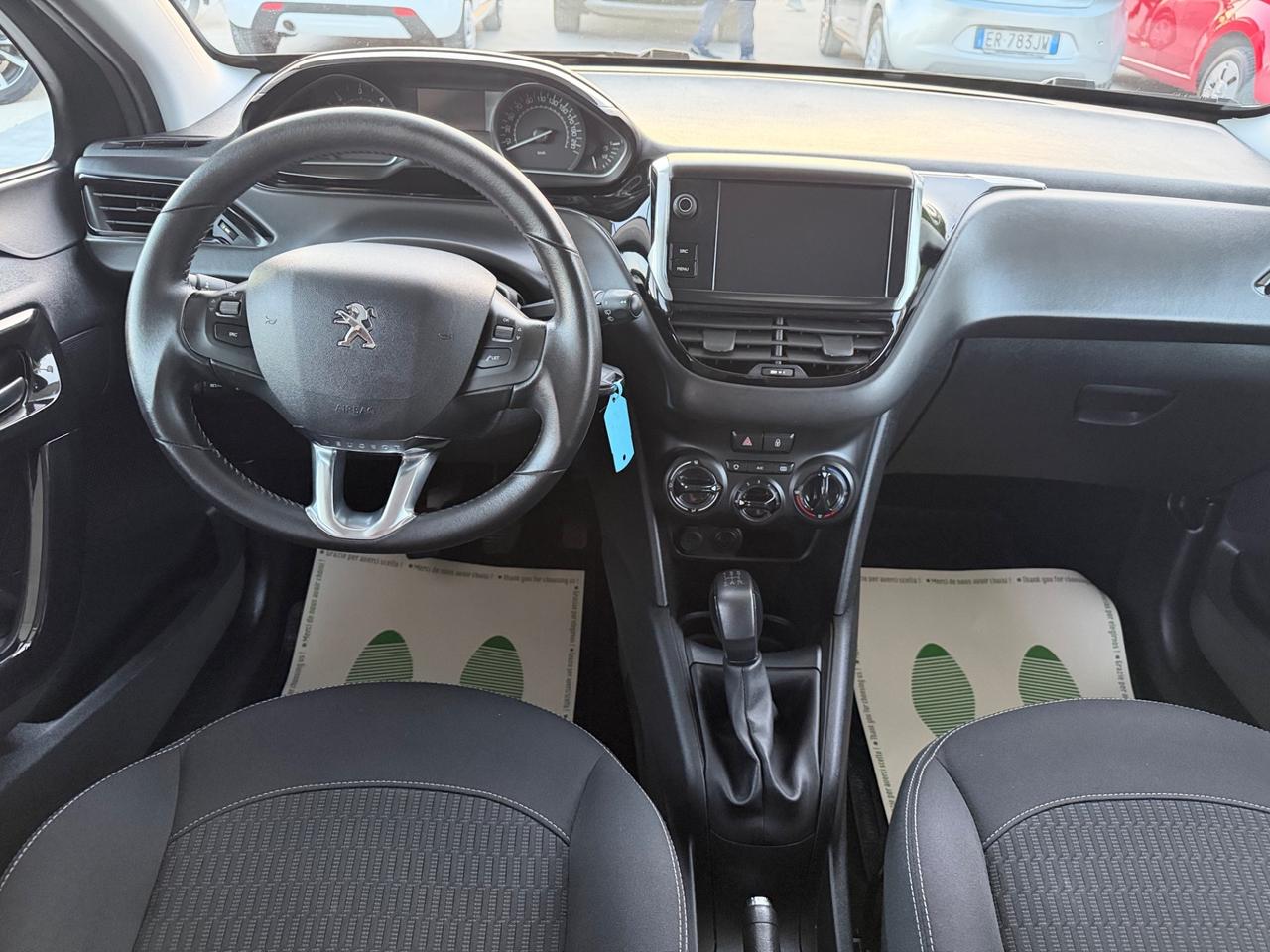 Peugeot 208 BlueHDi 75 5 porte Allure