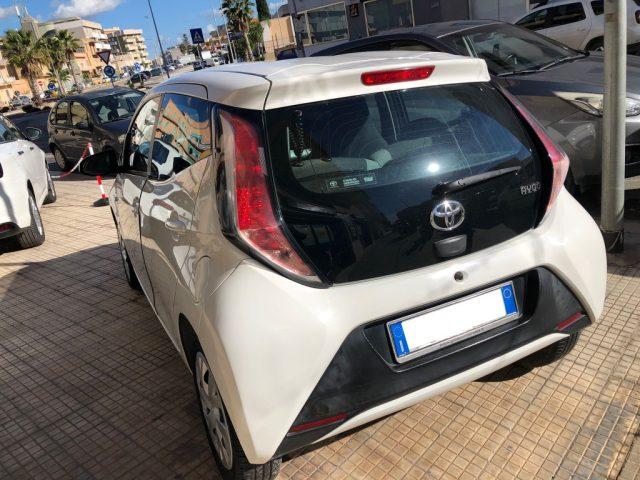 TOYOTA Aygo 1.0 VVT-i 69 CV 5 porte x-cite