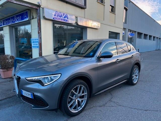 Alfa Romeo Stelvio 2.0 Turbo 280 CV AT8 Q4 First Edition