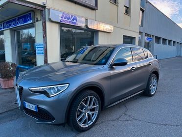 Alfa Romeo Stelvio 2.0 Turbo 280 CV AT8 Q4 First Edition