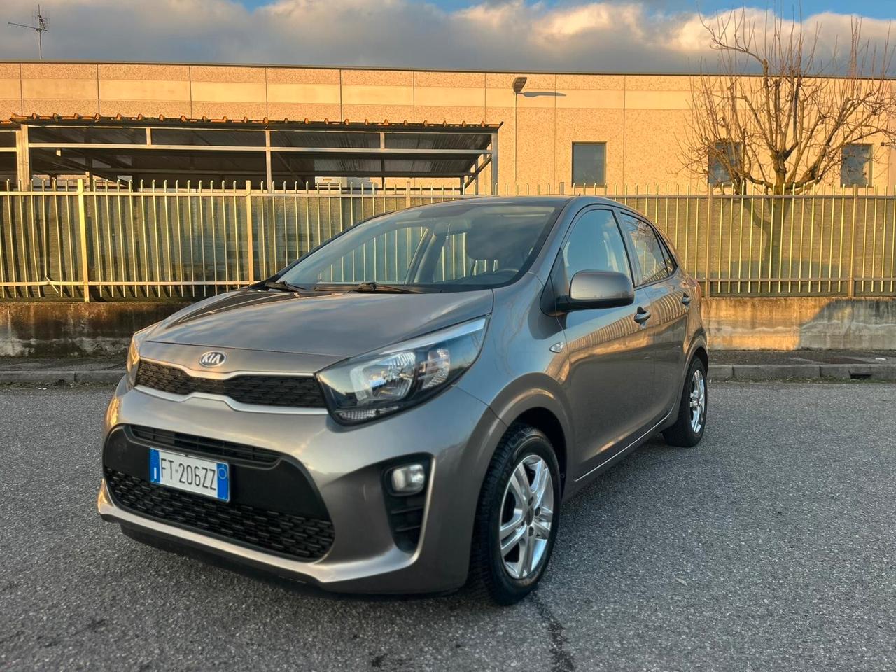 Kia Picanto 1.0 12V SOLO 35.000 KM