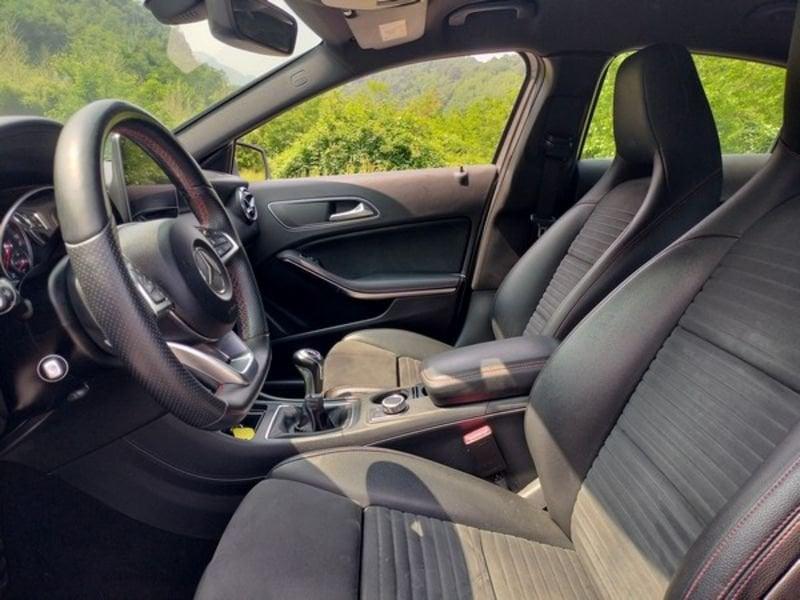 Mercedes-Benz Classe A A 200 d Premium