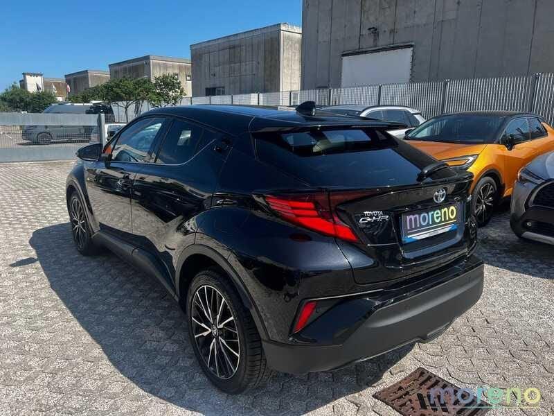 Toyota C-HR 1.8h Lounge 2WD e-cvt