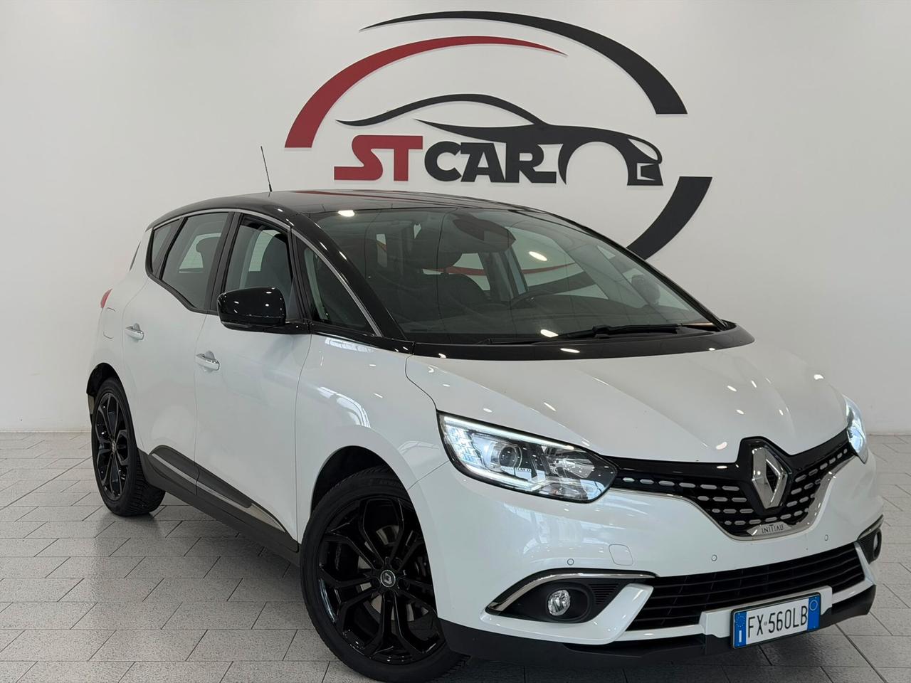Renault Scénic TCe 140 CV EDC FAP Intens
