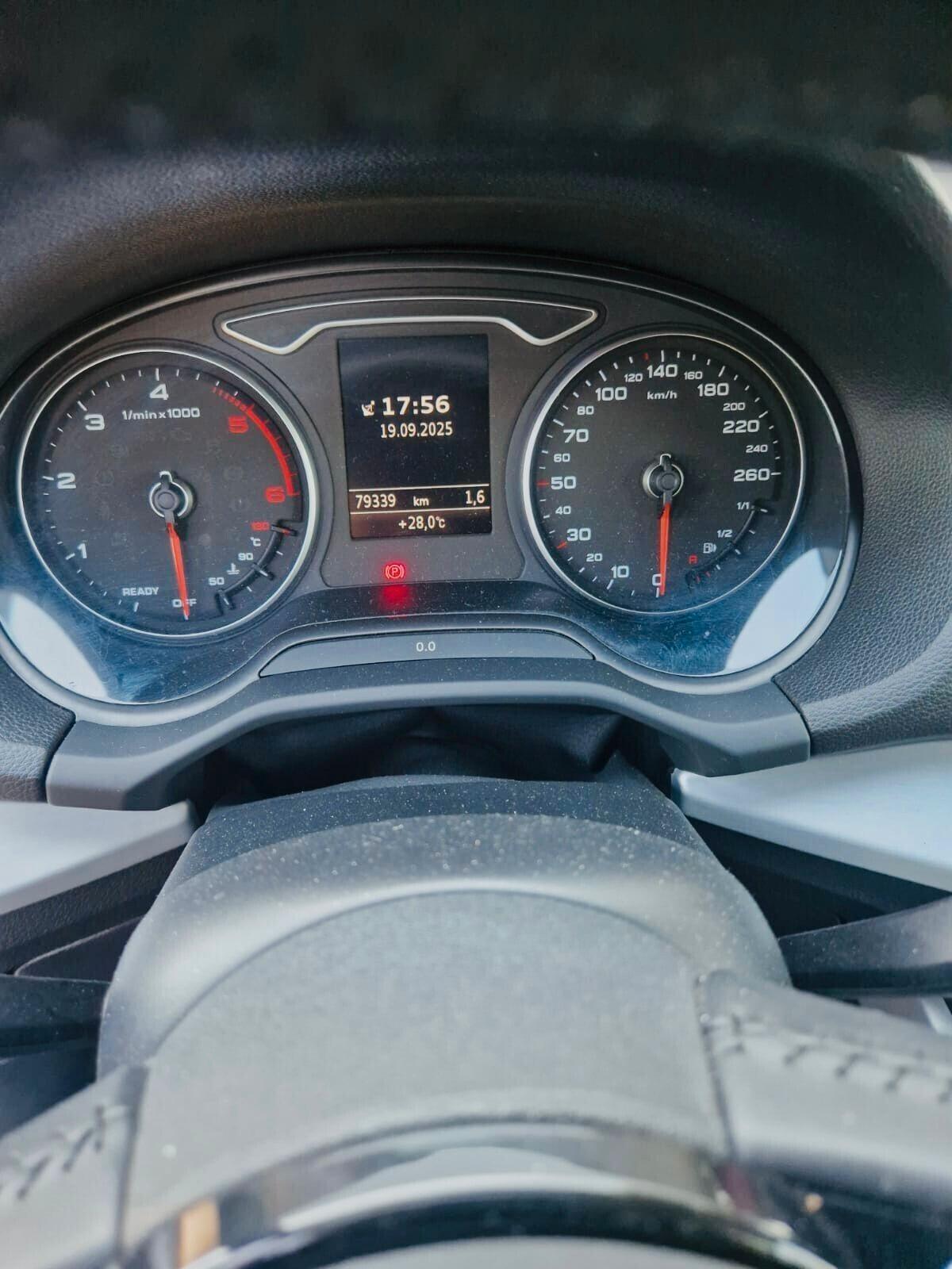 Audi Q2 30 TDI S tronic