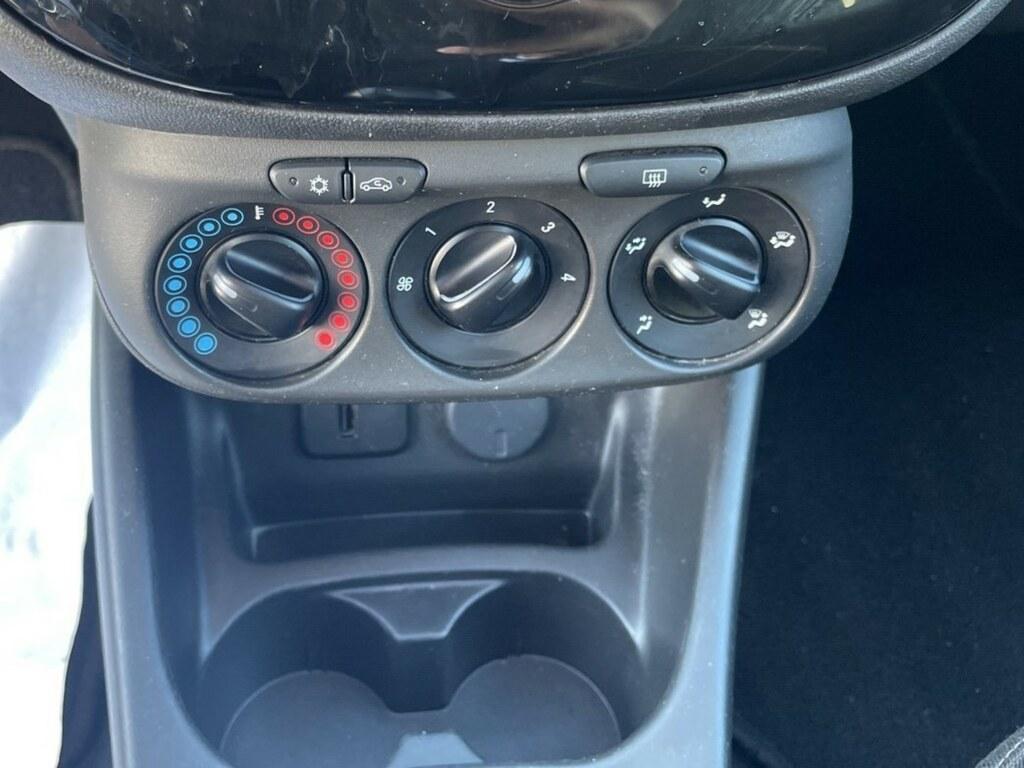 Opel Corsa 5 Porte 1.2 N-Joy