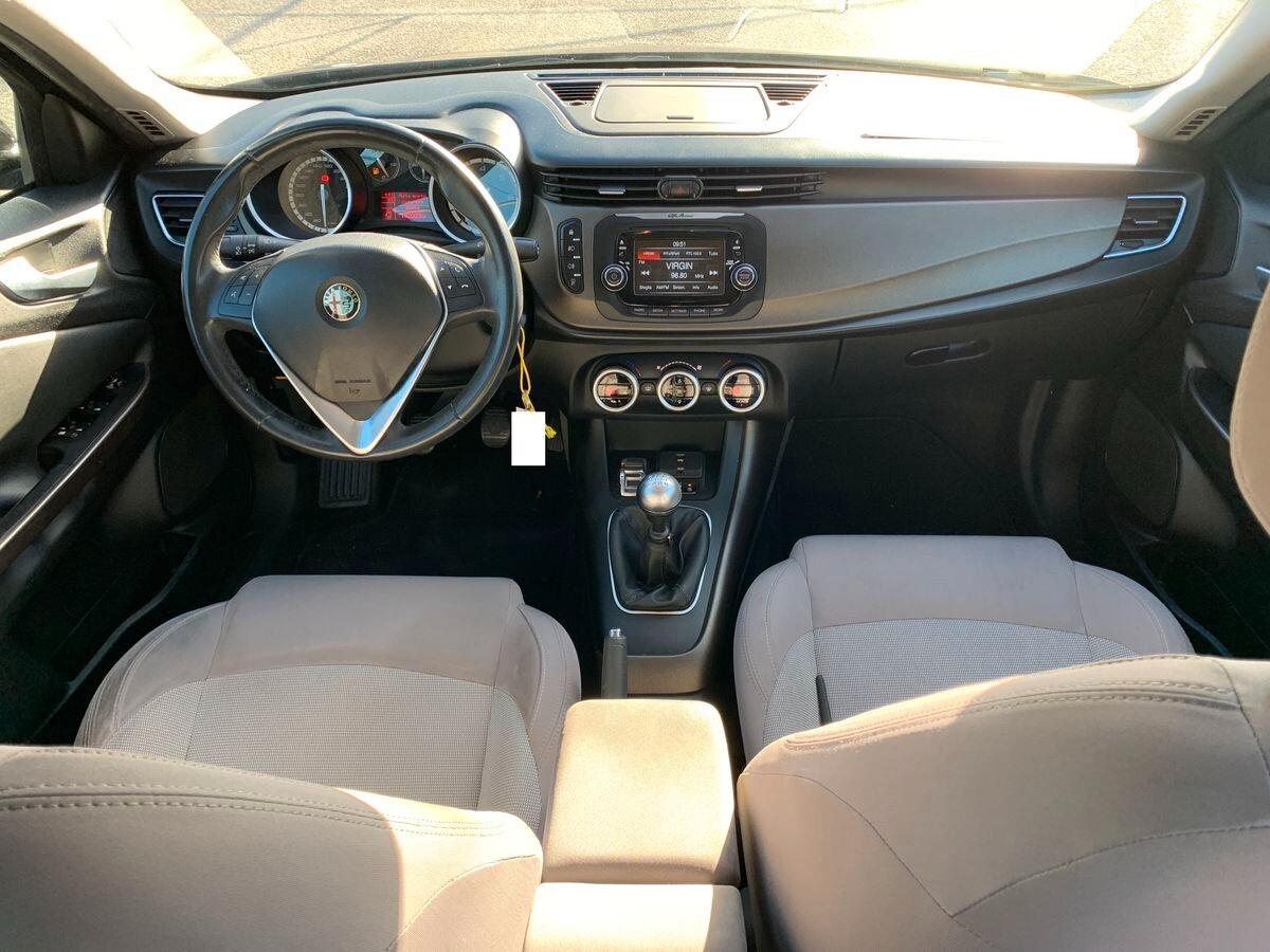 Alfa Romeo Giulietta 1.6 JTDm-2 105 CV Exclusive