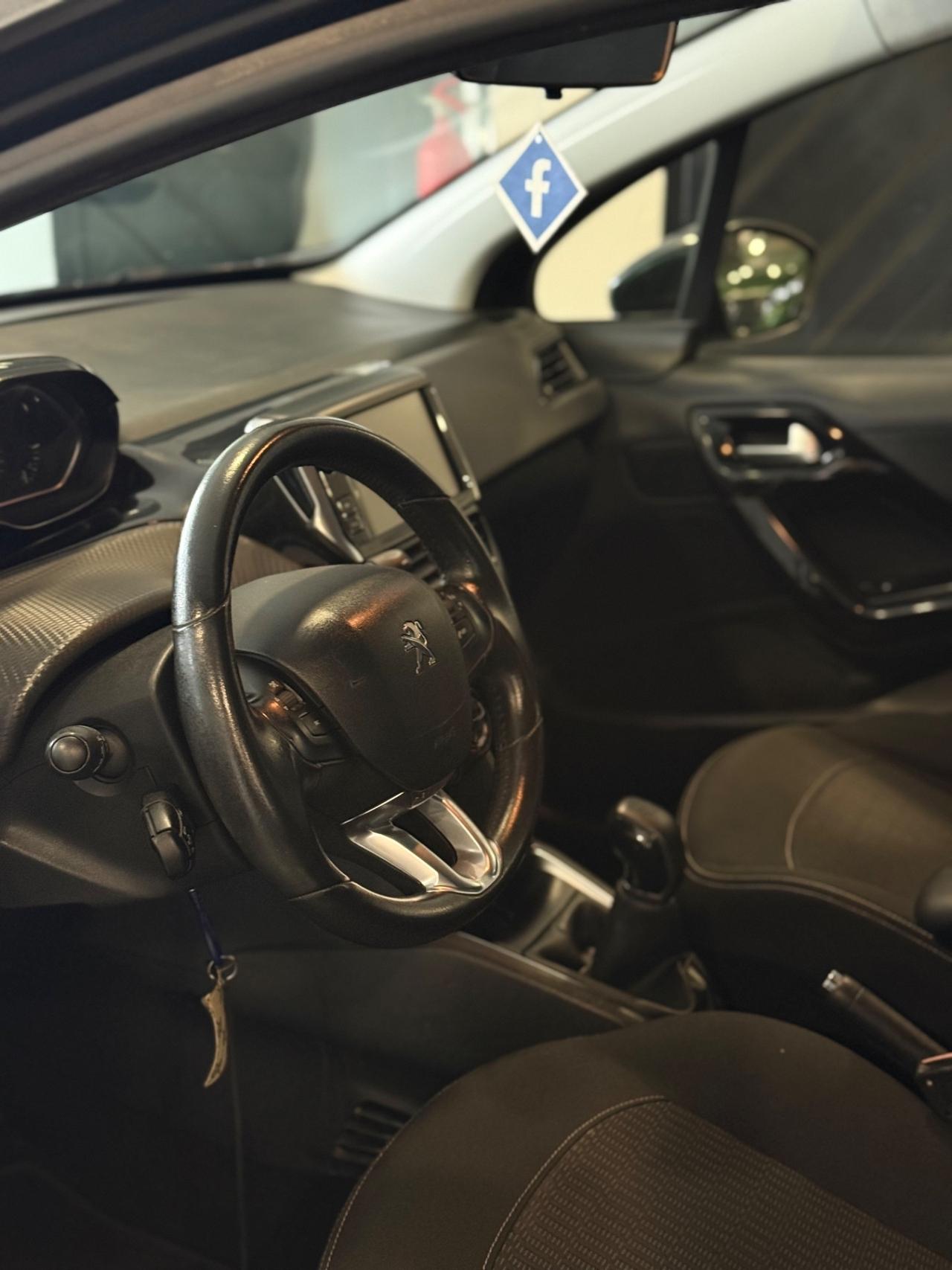 Peugeot 208 BlueHDi 75 5 porte Allure