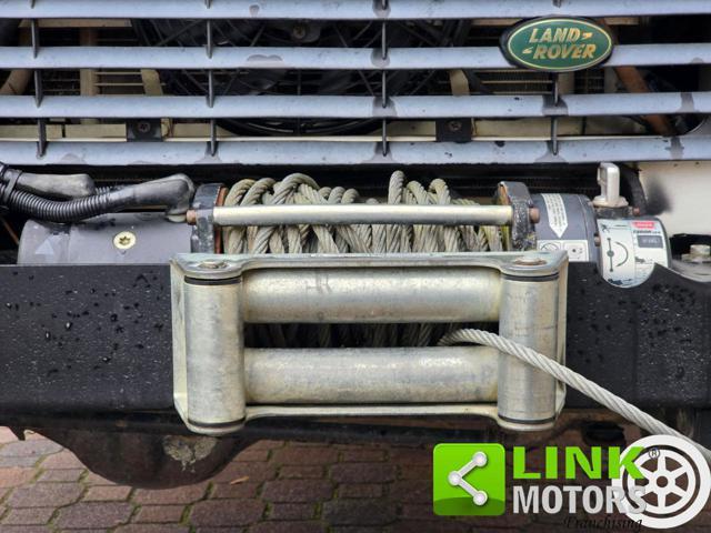 LAND ROVER Defender 2.4 TD4 122 CV 110 Crew Cab