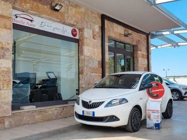 Lancia Ypsilon III 1.0 firefly hybrid Gold s&s 70cv
