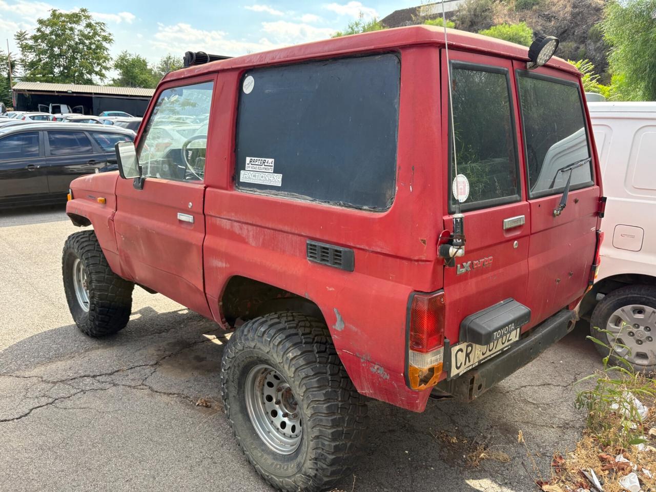 Toyota Land Cruiser II 2.4 turbodiesel SW LJ70 LX