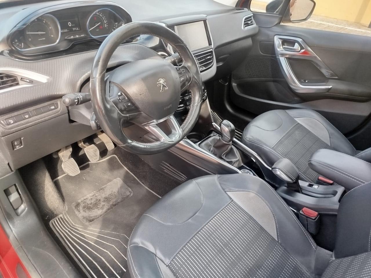 Peugeot 2008 1.6 e-HDi 115 CV Stop&Start Allure