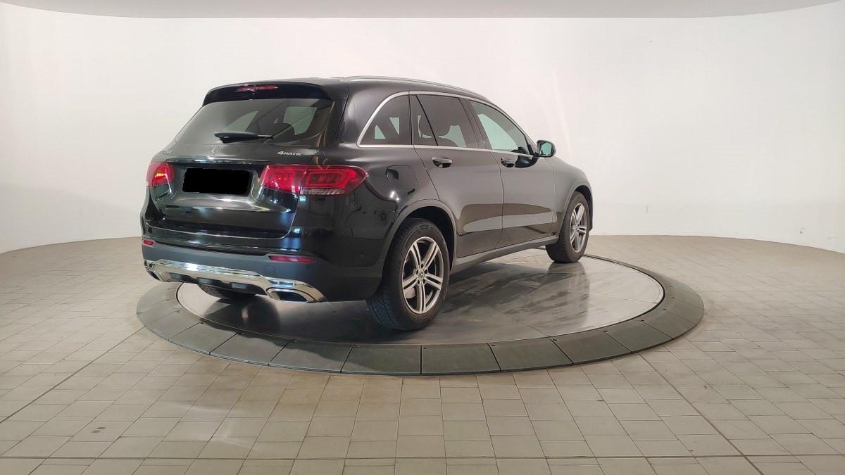 MERCEDES Glc SOLO PER COMMERCIANTI AUTO SENZA GARANZIA