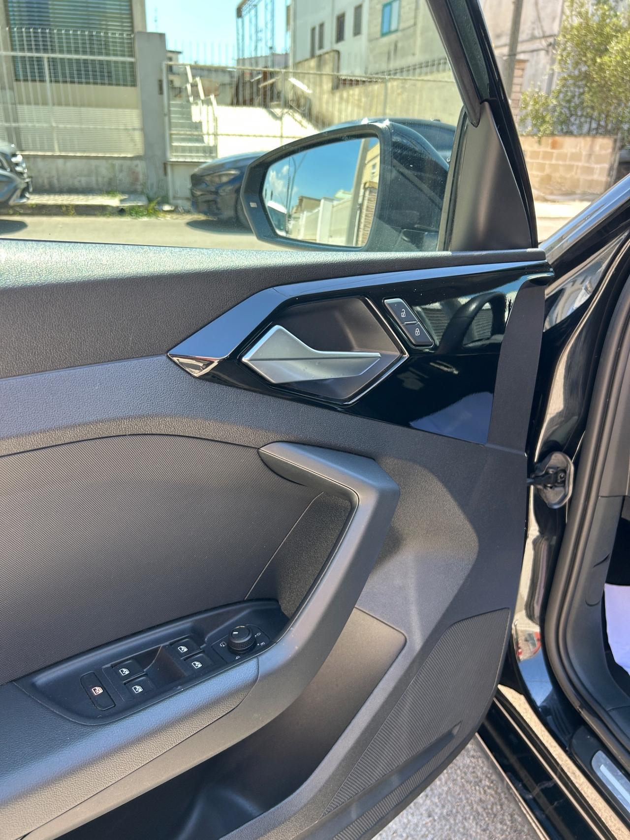 Audi A1 SPB 30 TFSI Advanced-2019/MATRIX/NAVI