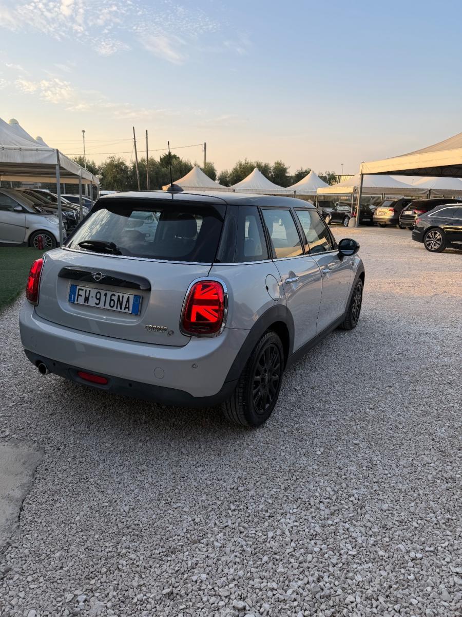 MINI - Mini - Cooper D Hype 5 porte