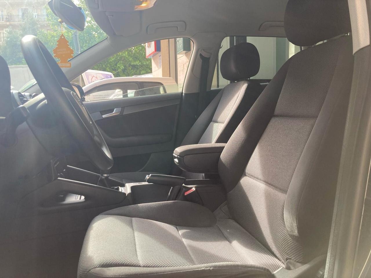 Audi A3 1.6 TDI - IDEALE X NEOPATENTATI - 2011