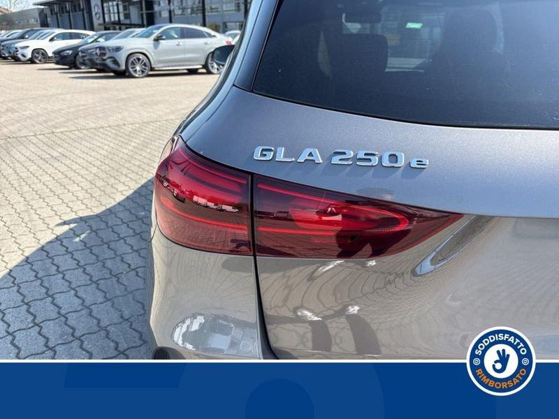Mercedes-Benz GLA 250 E PLUG-IN HYBRID AUTOMATIC AMG line ADVANCED PLUS