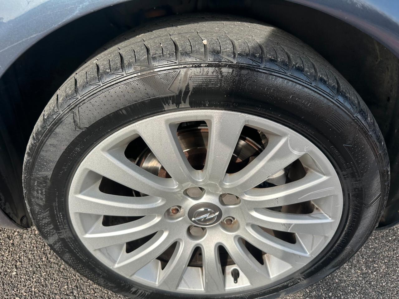 Opel Insignia 2.0 CDTI 160CV 4 porte