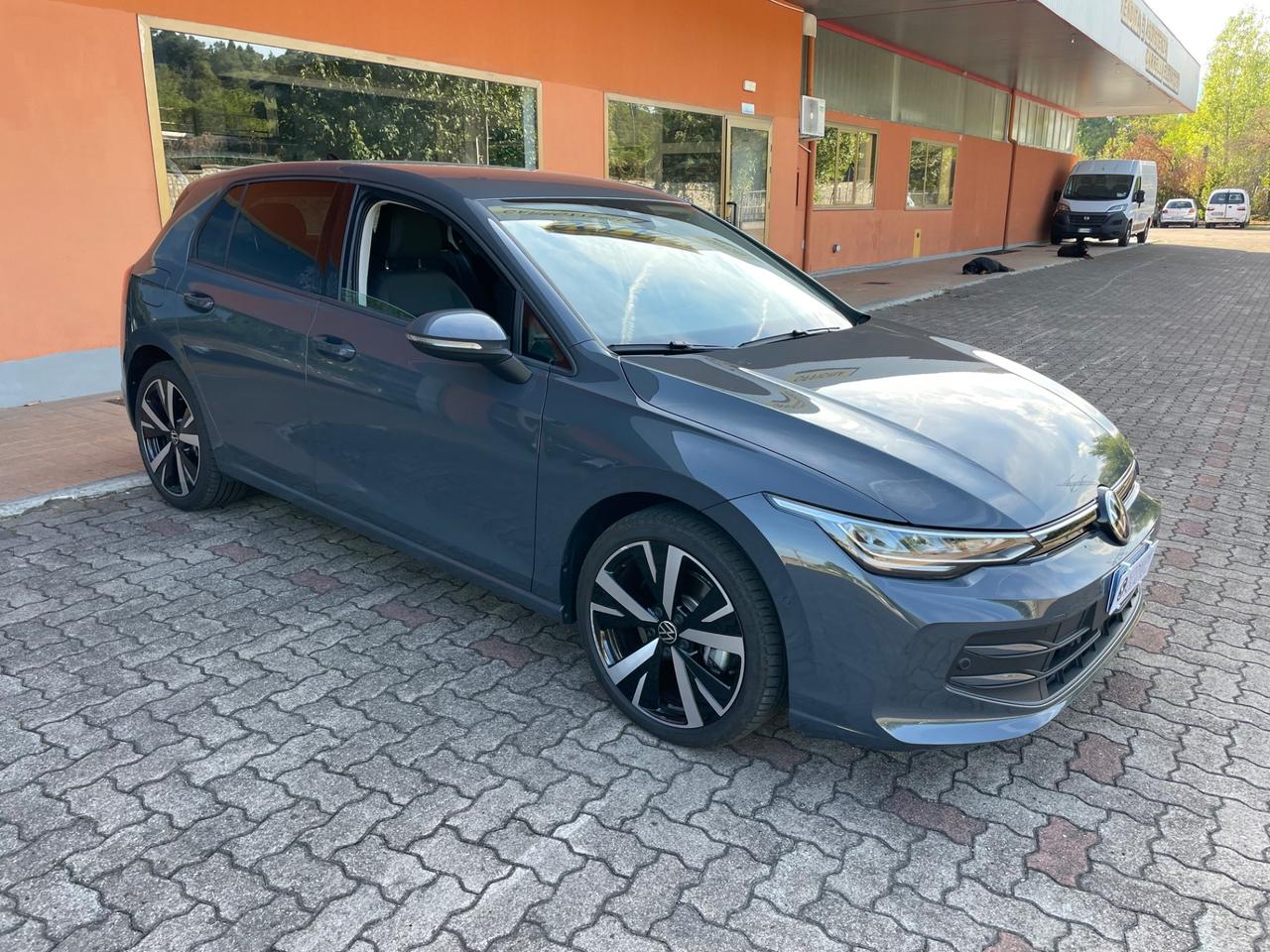 Volkswagen Golf 1.5 TSI eHybrid DSG Edition Plus 204CV