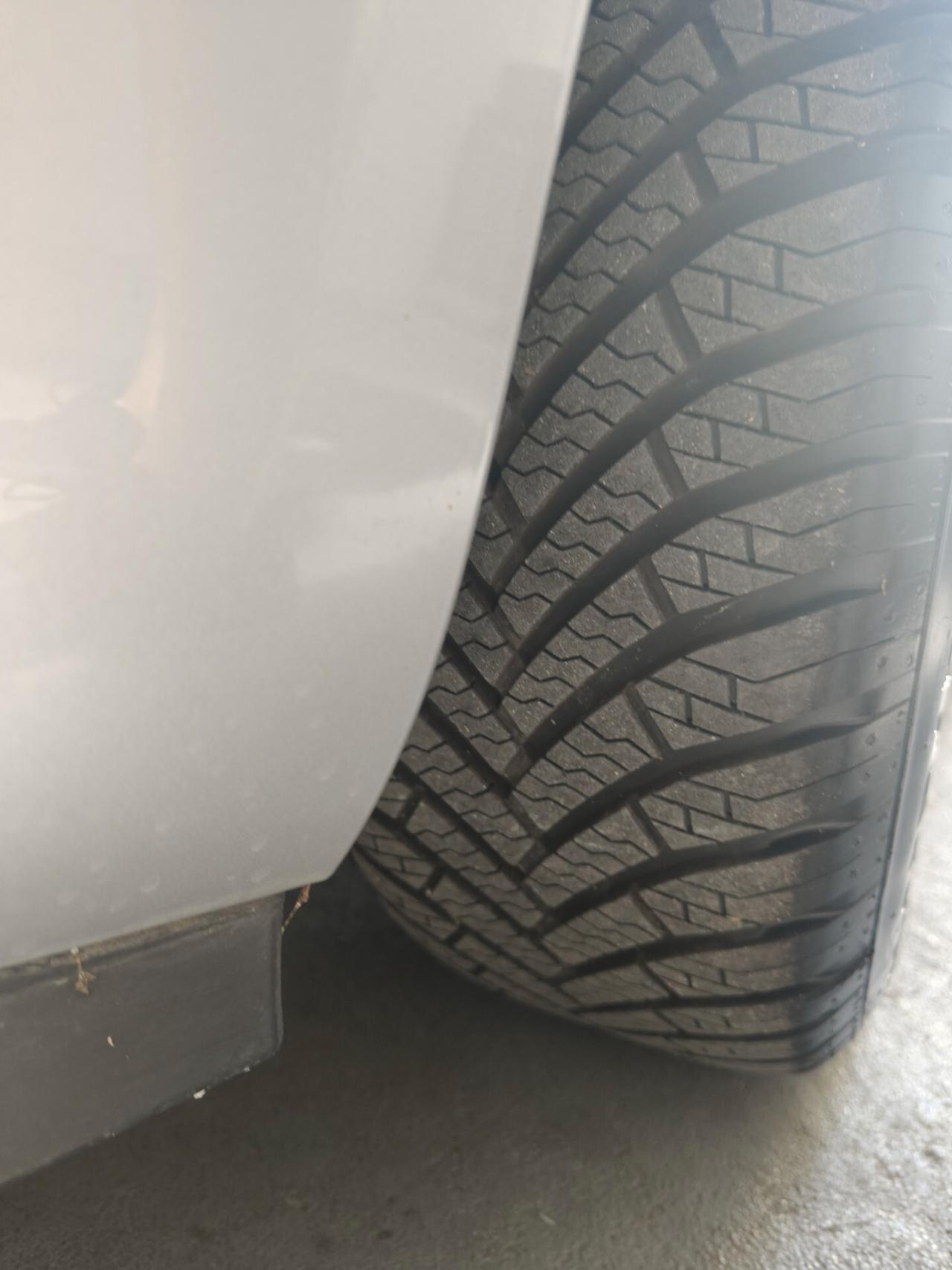 Peugeot 207 1.4 HDi 70CV 5p. XS