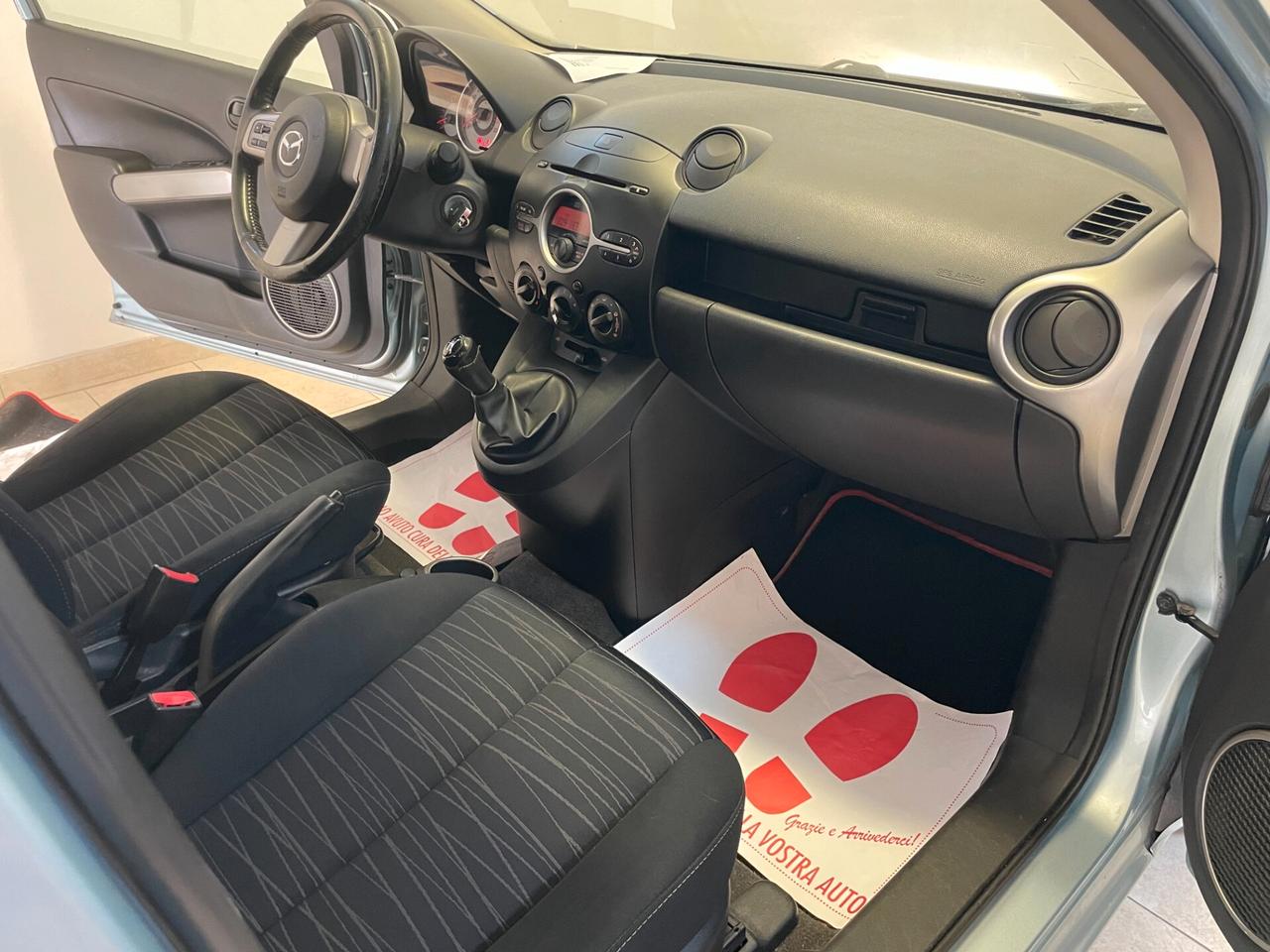 Mazda 2 1.3 5p. Fun FULL NEOPATENTATI TAGLIANDATA