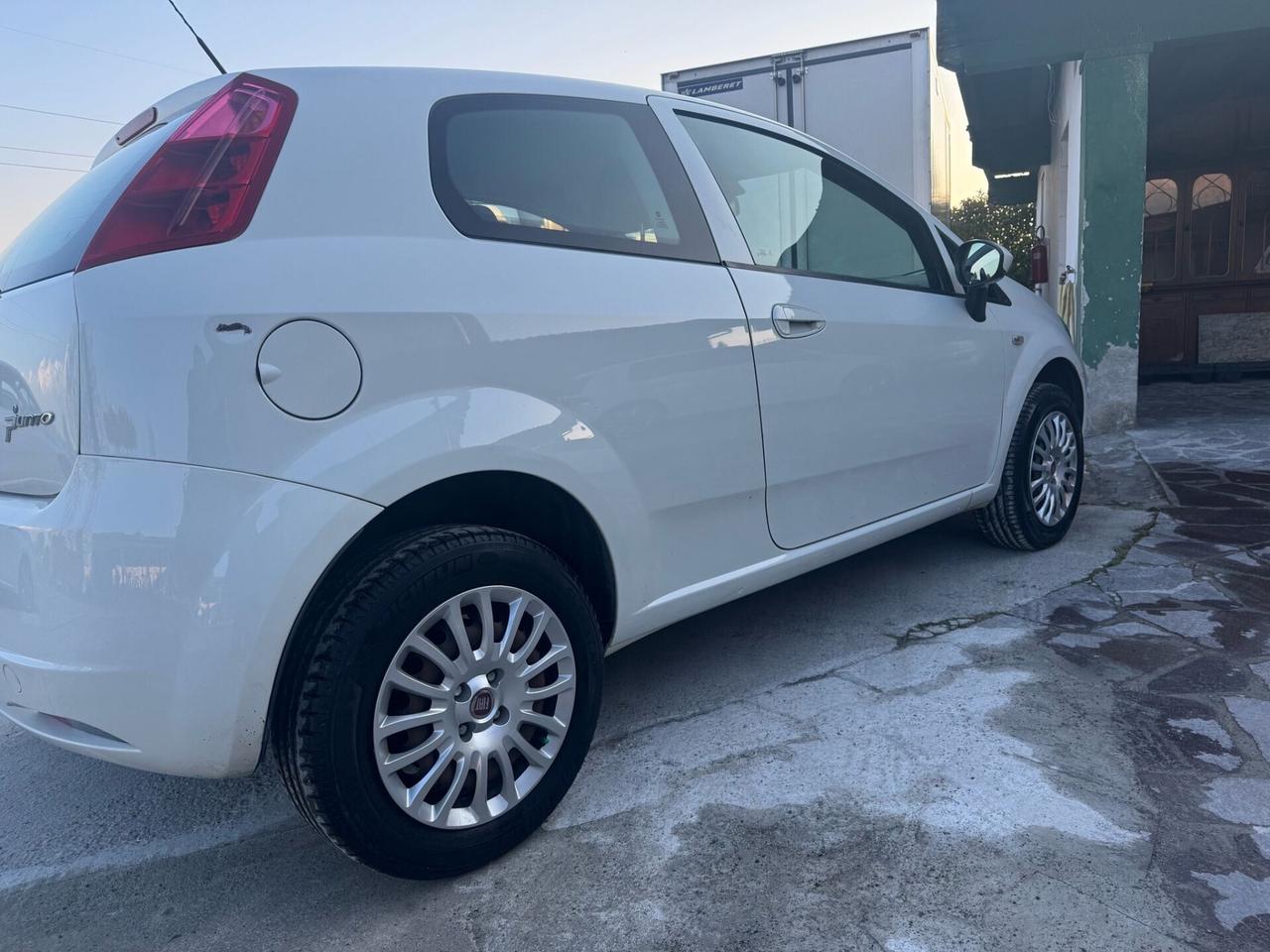 Fiat Grande Punto 1.4 3 porte Actual Natural Power