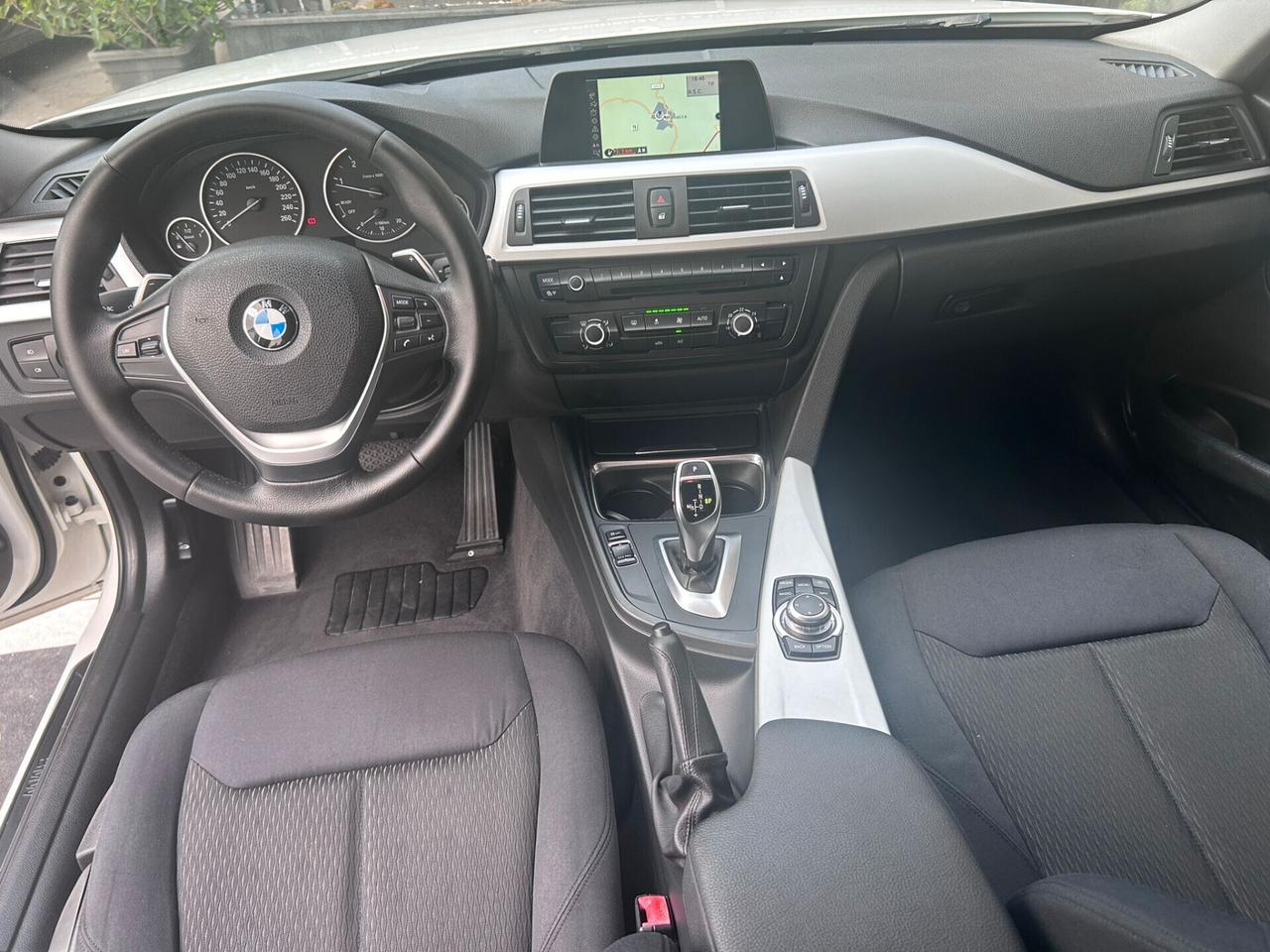 Bmw 320d Touring 184CV auto Luxury - 2013