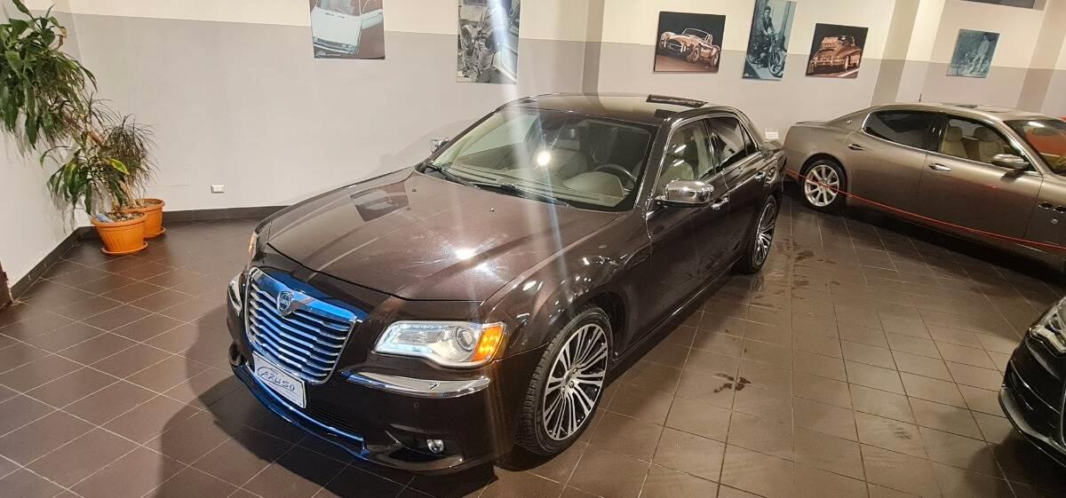 Lancia Thema 3.0 V6 mjt Executive 239cv *GAR 2 ANNI LANCIA*