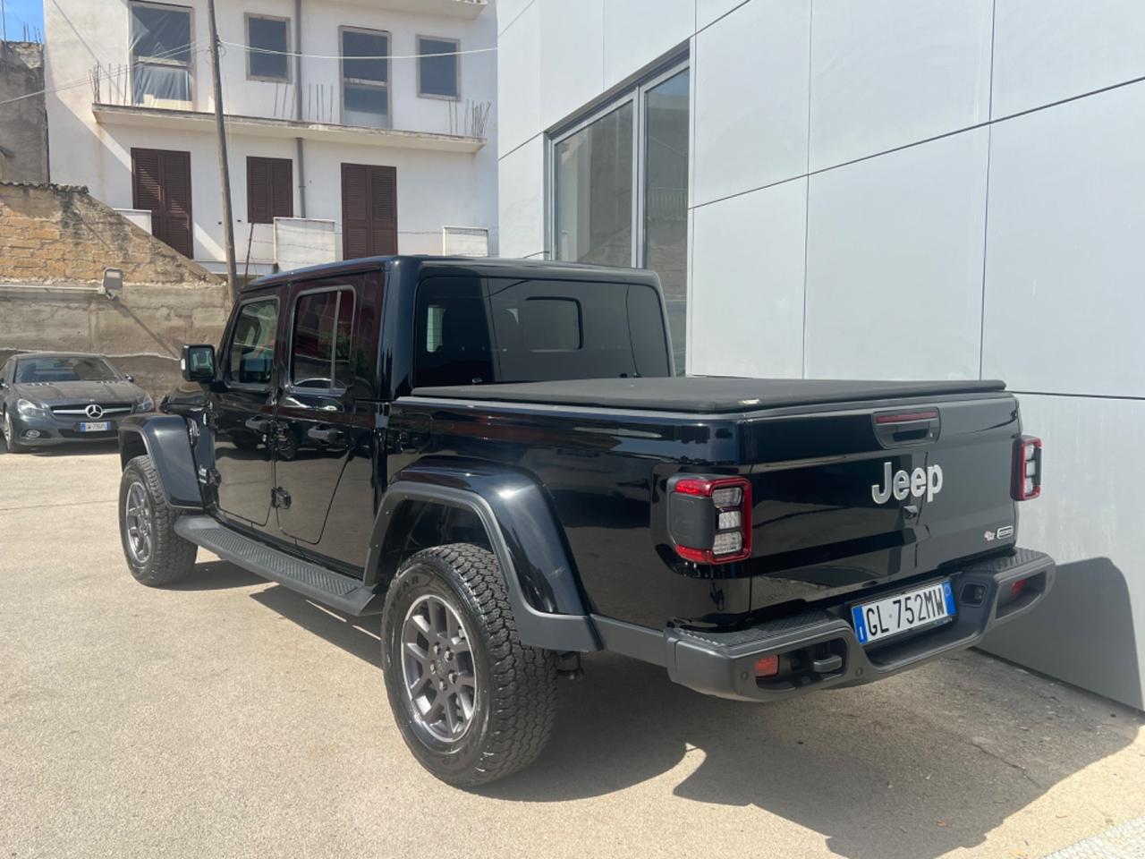 Jeep Gladiator 3.0 V6 Overland 4wd auto AUTOCARRO