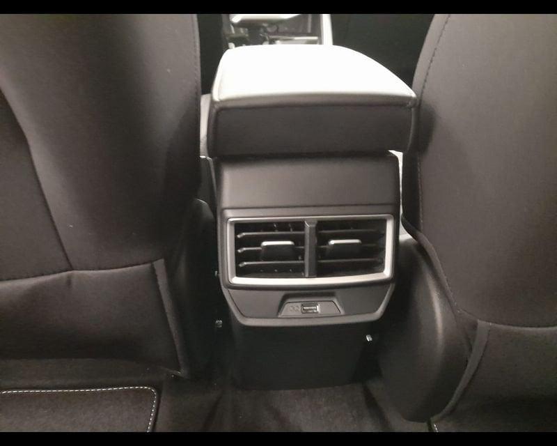 MG ZS 1.5L HEV COM MY25