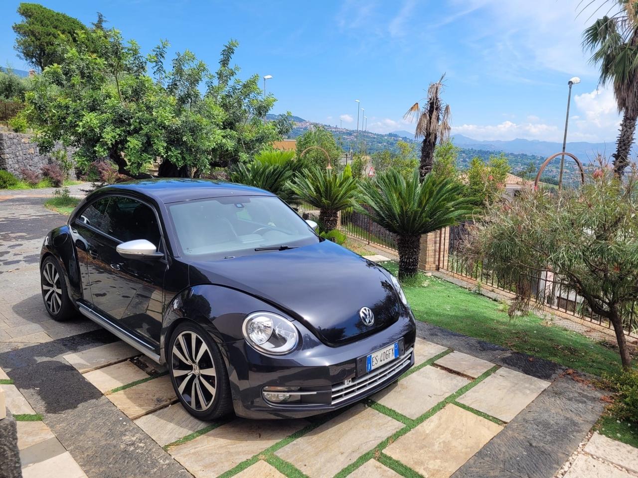 Volkswagen Maggiolino 2.0 TSI DSG Sport